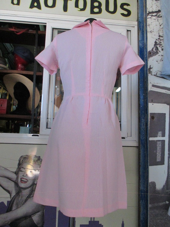 Deadstock 60s Mods pale pink dress/Peter pan coll… - image 8