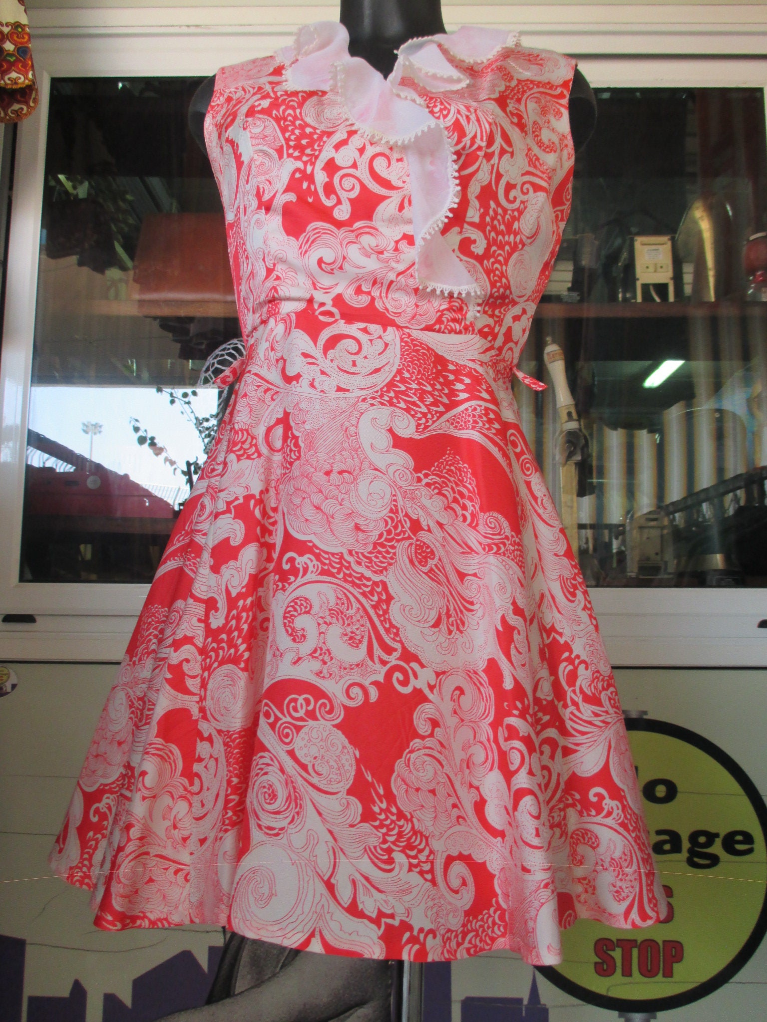 Vintage 60s Mini Dress/white Ruched 