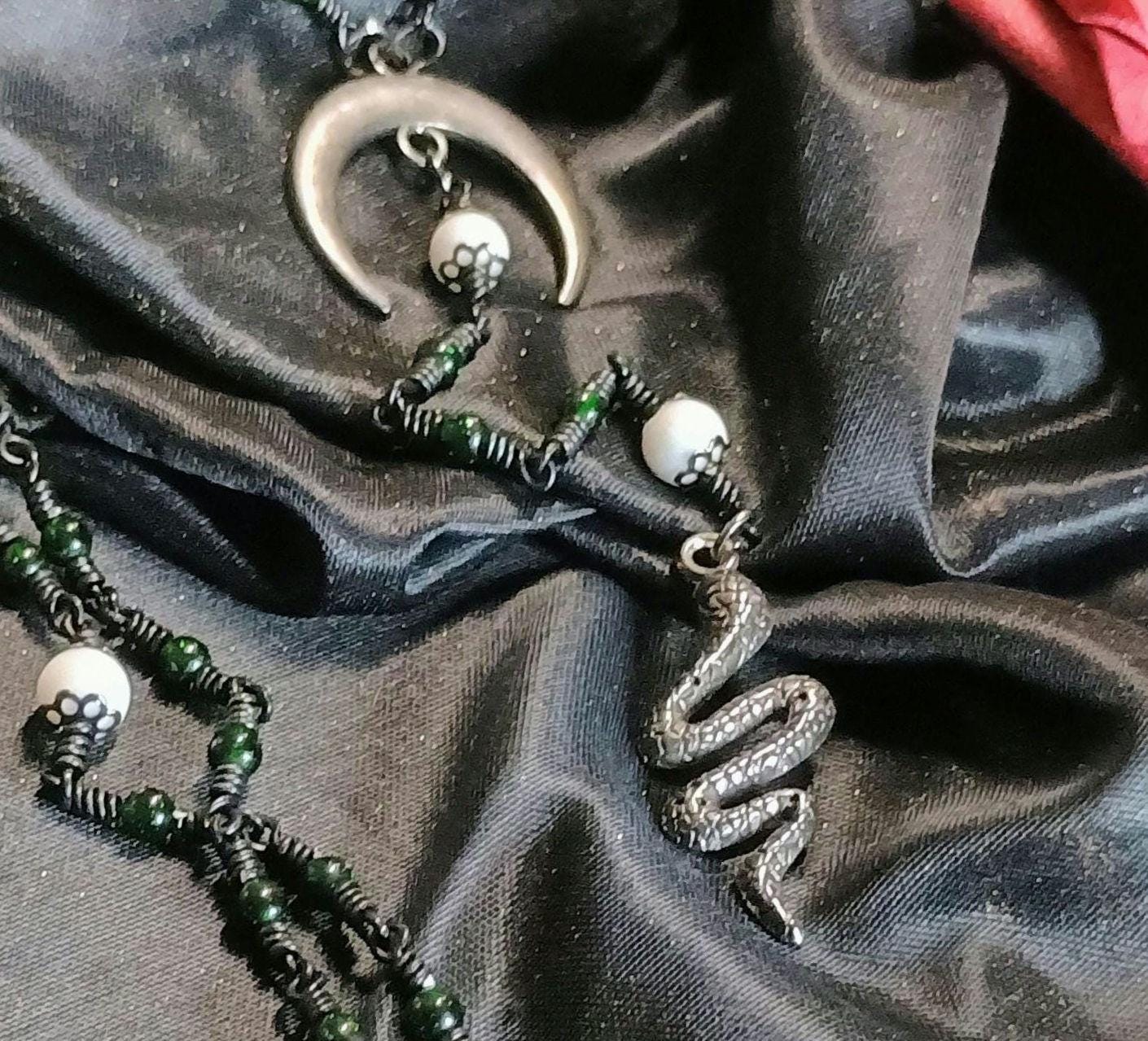Rosary Necklace Lilith - Etsy