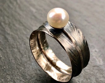 Statement pearl ring, Unique adjustable wrap round cultured freshwater pearl ring, Unusual June birthstone ring