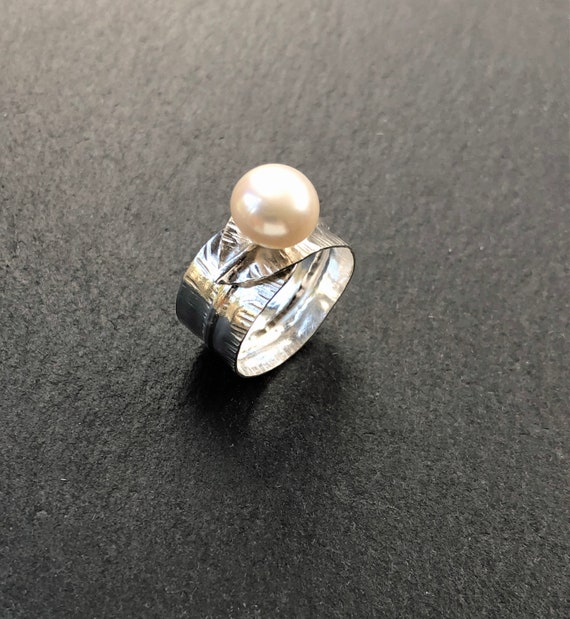 Pearl thumb ring discount