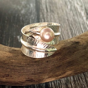 Pink pearl ring, adjustable statement silver and pearl wrap round ring, thumb ring, summer ring