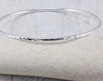 Silver bangle, Solid sterling silver bangle, slim silver textured bangle, stacking bangle, minimalist bracelet, Birthday gift for friend