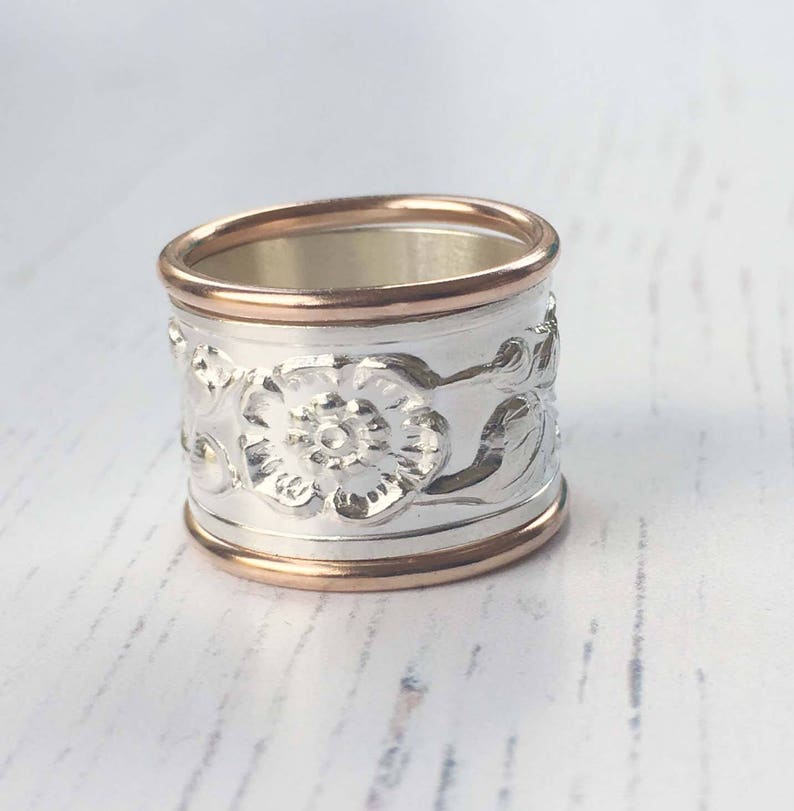 Flower ring, botanical patterned wide statement band, unique wedding band, floral nature jewellery, gift for her image 4