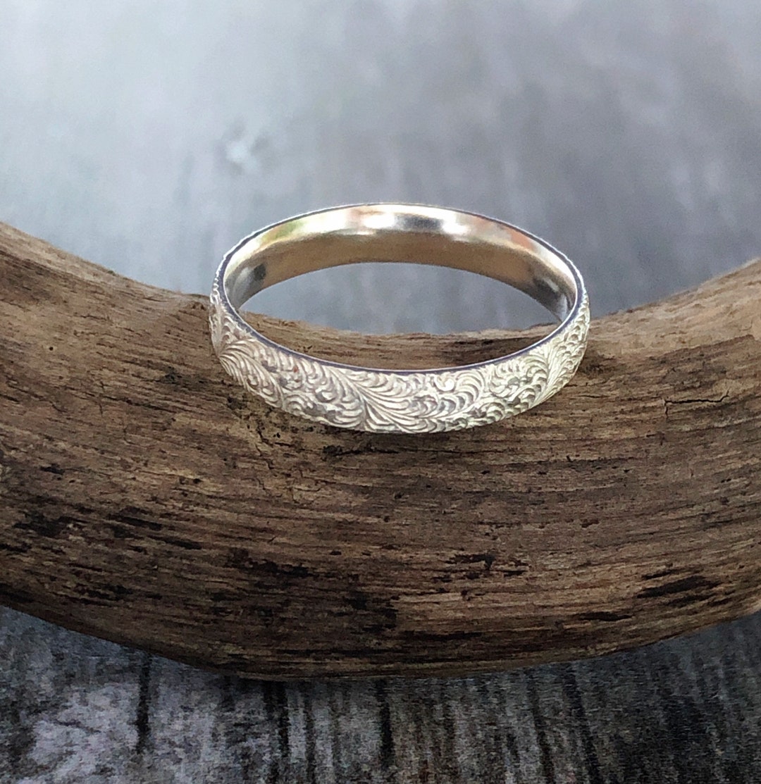 Silver Leaf Ring , Delicate Fern Pattern Silver Band. Pretty