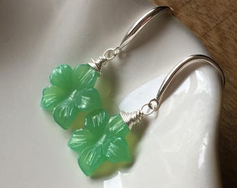 Apple green Onyx gemstone flower earrings