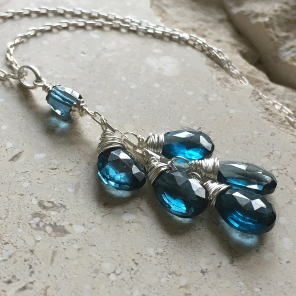 London blue topaz gemstone necklace~gemstone pendant~topaz  gemstone necklace~dainty necklace~ gemstone necklace~faceted gemstone necklace