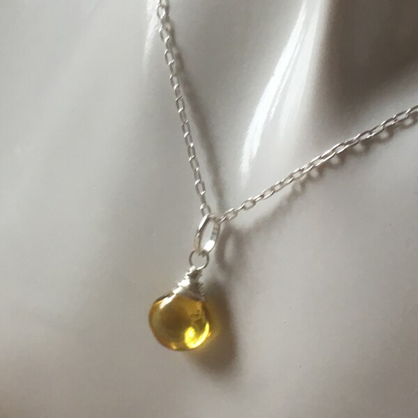 Yellow zircon gemstone necklace~gemstone pendant~ layering necklace~dainty necklace~ gemstone necklace~faceted gemstone necklace