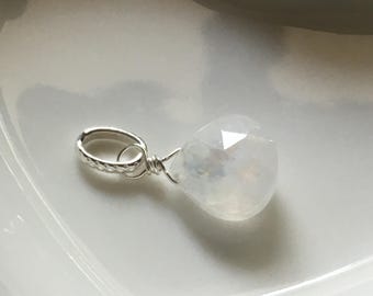 Moonstone gemstone pendant
