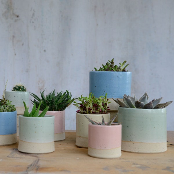 Pastel Plant Pots Stone 3 Sizes