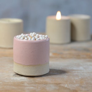 Match Striker Pot with Matches in Pale Pink