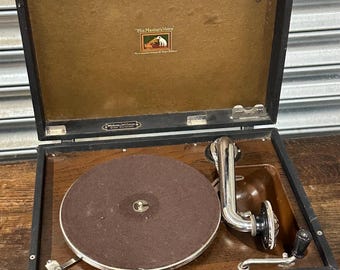HMV Model 99 Portable HMV Gramophone – Vintage Wind-Up Record Player