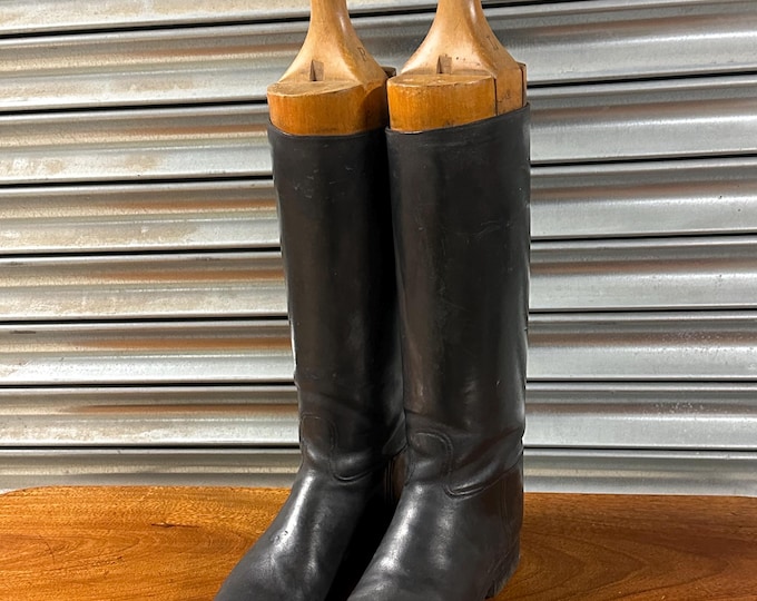 Lovely Pair Of Late Antique Leather Riding / Field Boots with Wooden Boot Trees