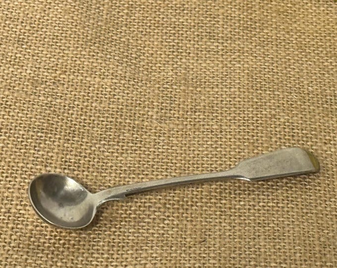 Beautiful Victorian London Hallmarked 1849 Silver Mustard / Condiment Spoon - Made by John James Whiting