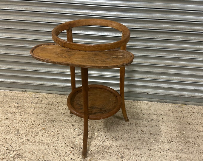 This is a rare antique Bentwood Washstand from the early 1900s made by Jacob & Josef Kohn