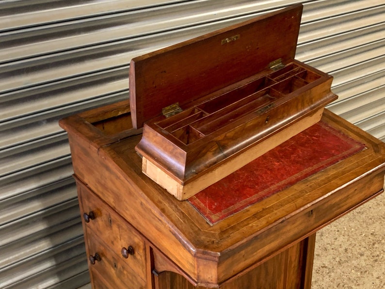 Beautiful Circa Late 19th Century English Davenport Desk image 5