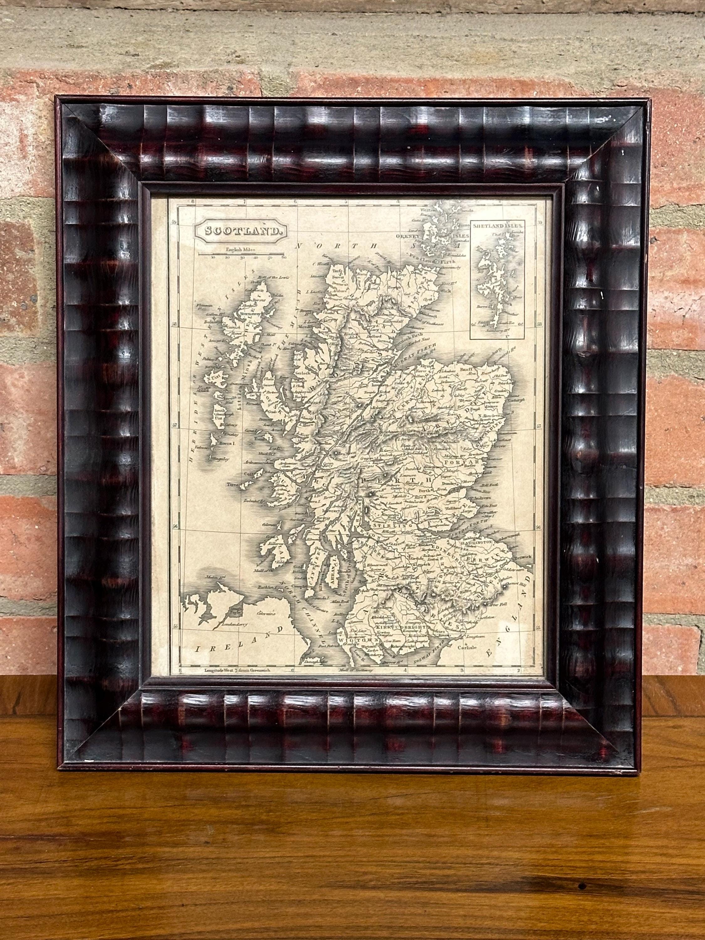 19世紀 イギリスとウェールズの古地図　ガラス額縁　木製フレーム付き Antique Framed & Glazed Map of Scotland