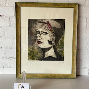 Collagrafo incorniciato con serigrafia intitolato 'Ellen' di Marian Carter Edizione variabile di 20