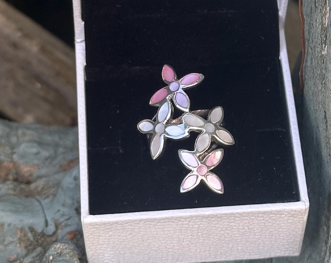 Lovely Vintage Sterling Silver 925 End To End Flower Ring Size J