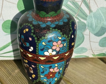 Beautiful Japanese 20th Century Cloisonne Enamel Vase with Butterfly Decoration