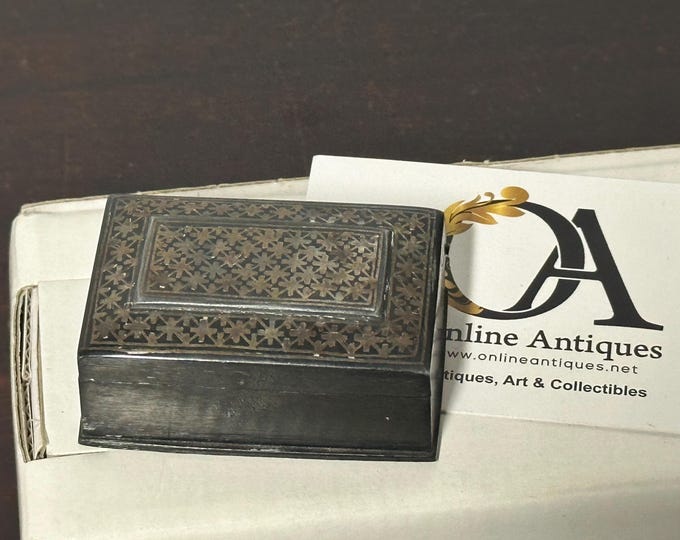 Antique Bidriware Trinket Box with Silver Inlay Decoration