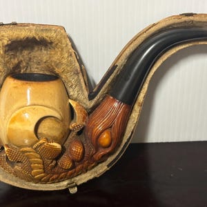 Superb Large Quality 19th Century Claw and Egg Meerschaum Pipe with Case