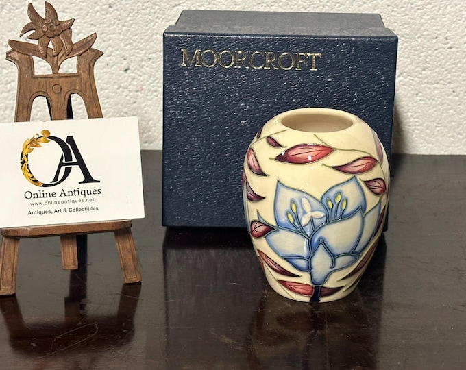 Beautiful Moorcroft Vase - Jacob's Ladder By Alicia Amison - Perfect Gift