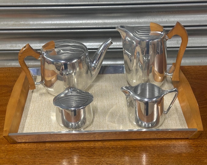 Lovely Retro Picquot Ware Tea Set with Tray – Mid-Century Aluminium & Wooden Handles