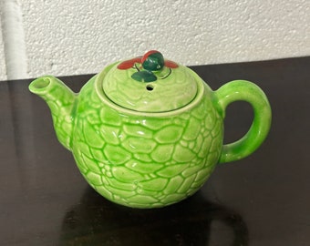 Vintage Circa 1950’s Green Leaf Design Teapot