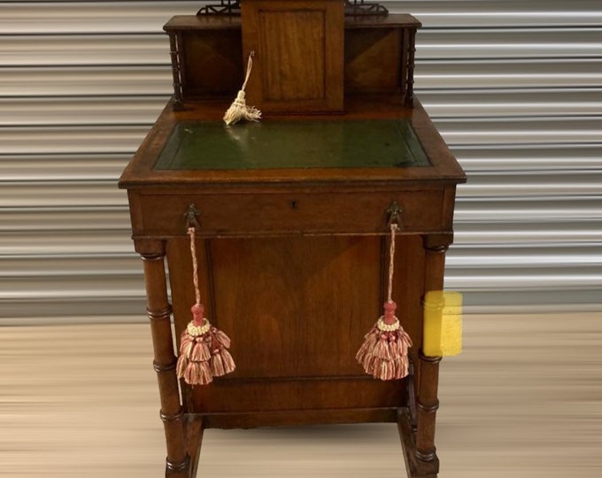 19th century mahogany Davenport in the manner of Gillows