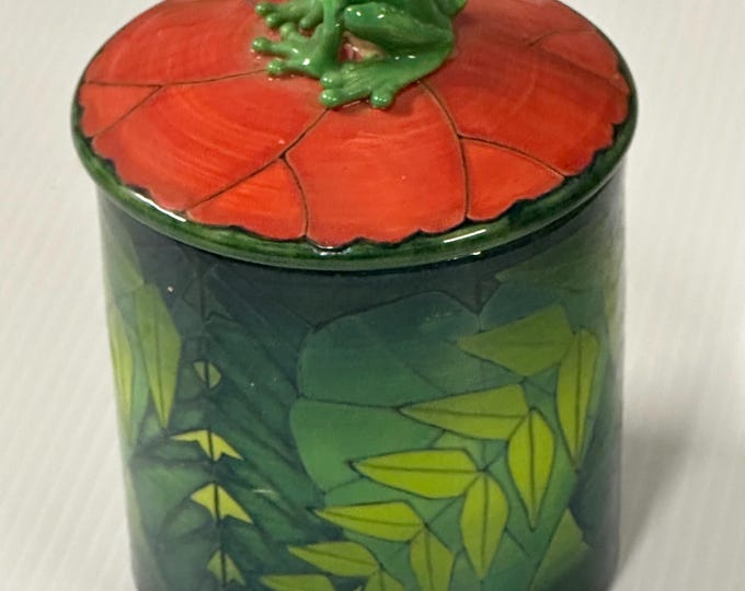 Dennis Chinaworks Frog Lidded Pot, by Designed Sally Tuffin Limited Edition No. 21 (2007)