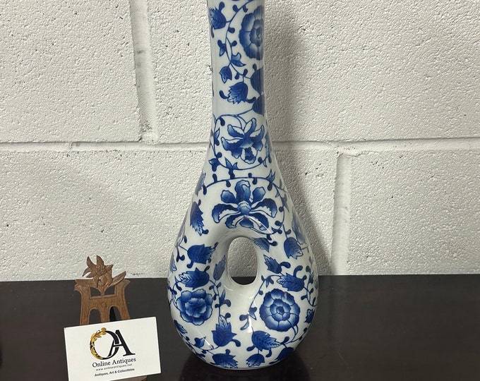 Large Beautiful, Unusual & Very Decorative Blue and White Vintage Chinese Vase