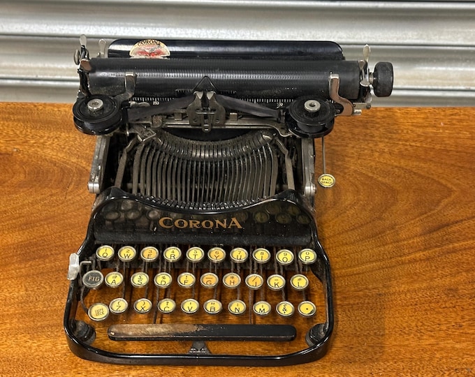 Antique WW1 Era 1917 Portable Corona Typewriter