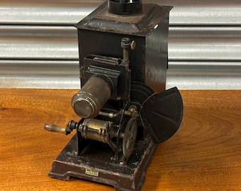 Vintage Early 20thC Bavarian GBN Tinplate & Brass 35mm Hand Crank Film Projector