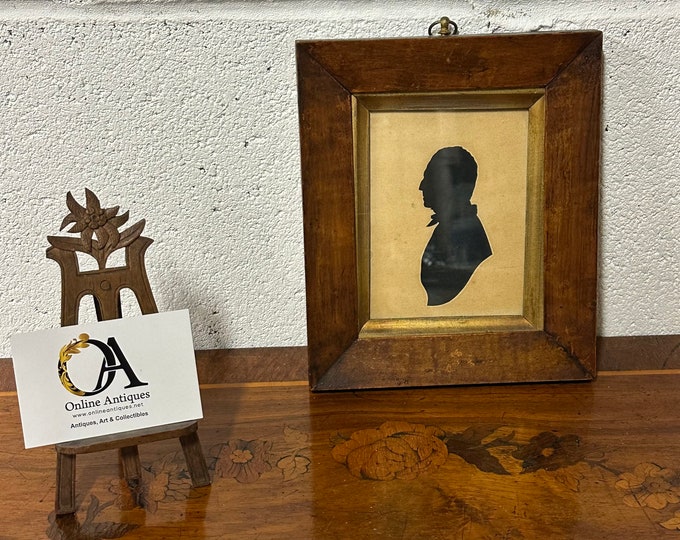 Highly Collectable Antique 19th Century Miniature Silhouette Profile Portrait of a Gentleman in a Maple Frame