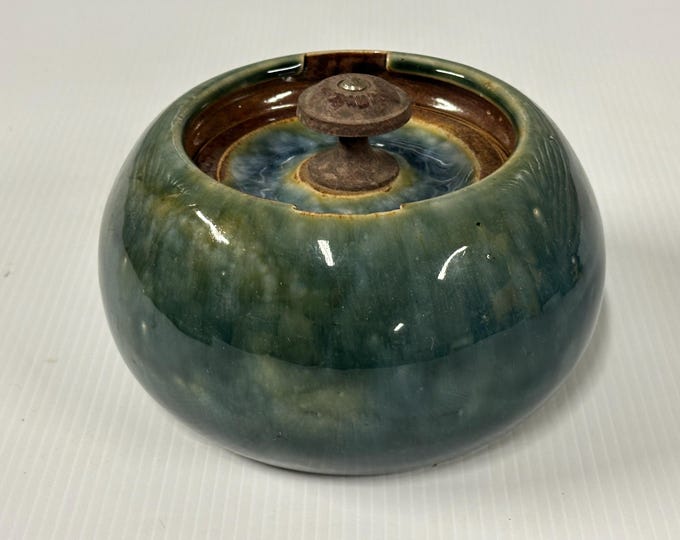 Art Nouveau Period Royal Doulton Lambeth Tobacco Jar / Ashtray – Handcrafted Stoneware, Lovely Glaze