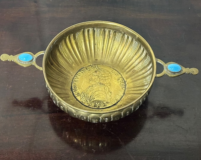 Vintage Twin Handled Brass Bowl - French Louis XVI Lud XVI dg fr et nav rex