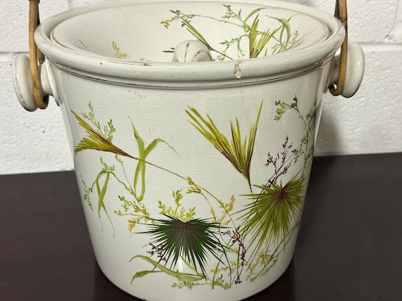 ビクトリア朝の陶器製スロップバケツ/バケツ（花と竹の柄で装飾）（A/F