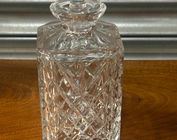 Stunning Cut Crystal Decanter with Stopper – Classic Square Form, Unused, Perfect Gift