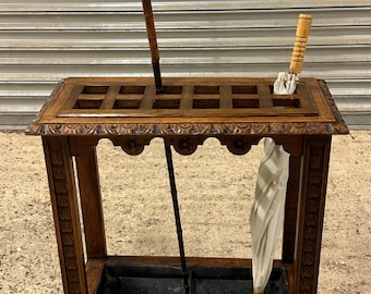 Beautifully Carved Antique Oak Stick Stand / Umbrella Stand Circa 1900-1920’s