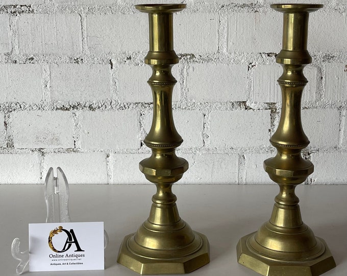 Gorgeous Pair of Fine Early 19th Century Georgian Brass Candlesticks