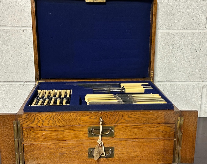Early 1900s Oak Cased 12 Place Canteen of Plated Cutlery Set Total Of 113 Pieces