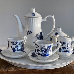Miniature Antique Hand Decorated Old Bell Pottery Willow Pattern Tea Set