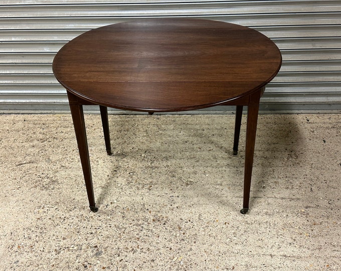 Beautiful Antique Edwardian Mahogany Tea Table