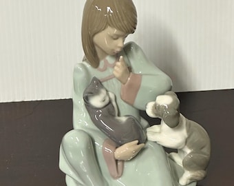 リヤドロ フィギュアリン ヴィンテージ 「ネコのお昼寝」＃5640 ヴィンテージ リヤドロ「猫のお昼寝」フィギュア（モデル番号 5640
