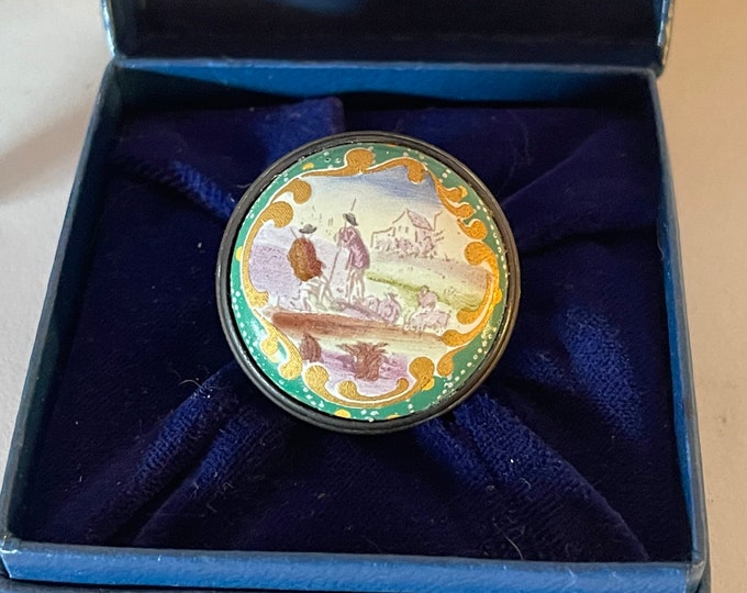 Rare Halcyon Days Enamels 'Shepherds' Screw Top Trinket Pill Box