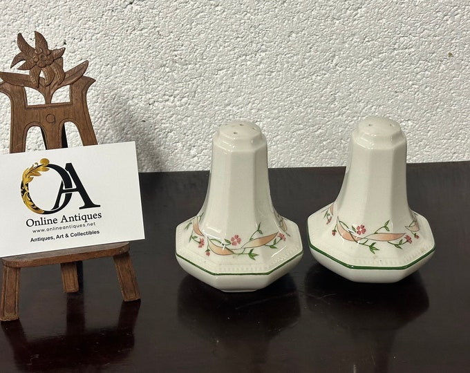 Vintage 1980’s Eternal Beau Ceramic Salt & Pepper Shakers