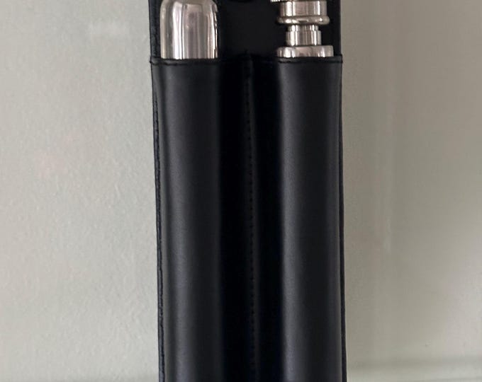 Chivas Regal Branded Hip Flask & Cigar Holder Set – Leather Case. This  is an unused item so would make the Perfect Gift