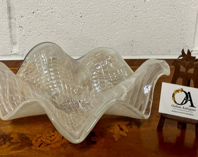 Vintage Hand Blown Studio Art Glass Fruit / Display Bowl - Handkerchief Design