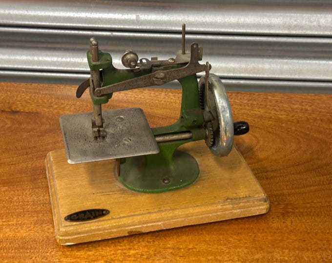 Vintage 1950s Grain Green Miniature Sewing Machine